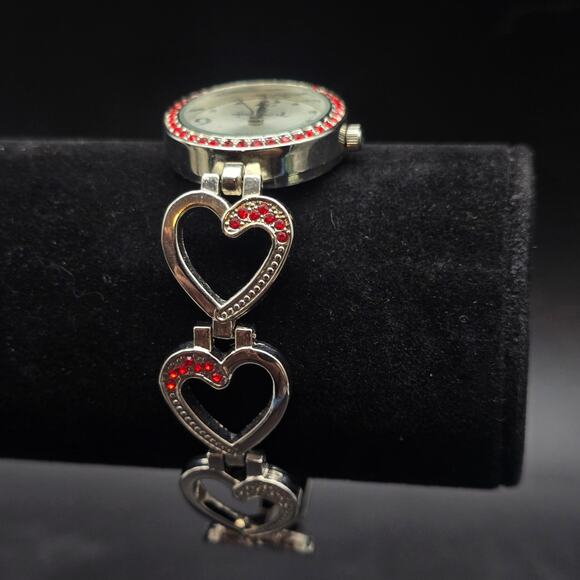 Hallmark Red Rhinestone Heart Wrist Watch Quartz WORKS Valentine's Day - Picture 3 of 10